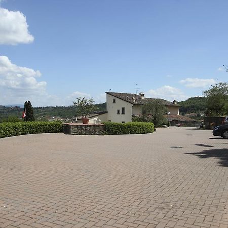 Rocca Palazzaccio Hotel Tavarnuzze Esterno foto