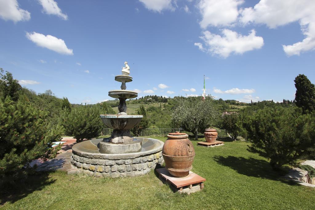 Rocca Palazzaccio Hotel Tavarnuzze Esterno foto