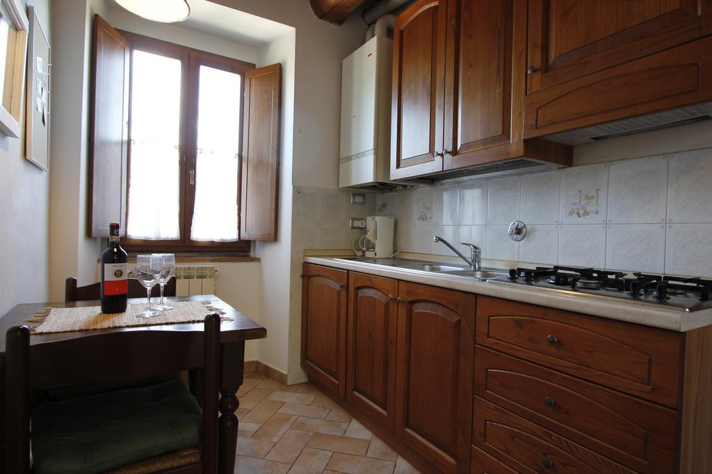 Rocca Palazzaccio Hotel Tavarnuzze Esterno foto